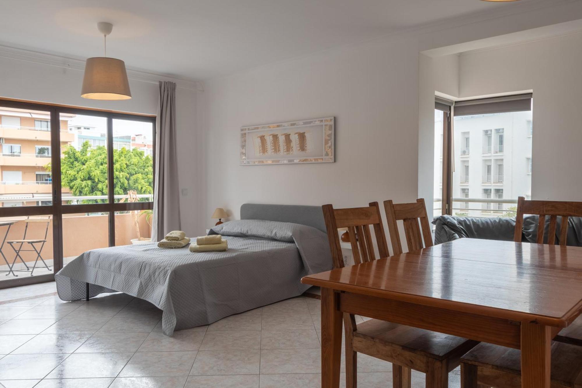 Blife Ricardya Private Rooms Faro Exterior photo