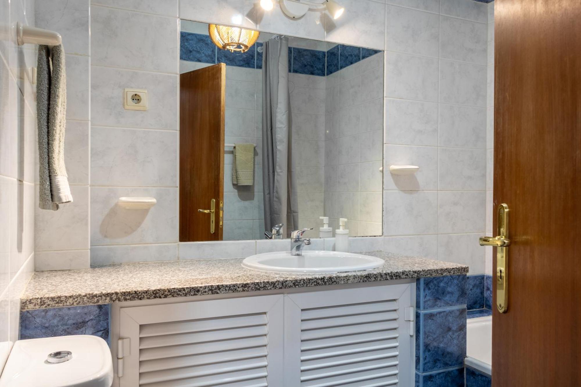 Blife Ricardya Private Rooms Faro Exterior photo